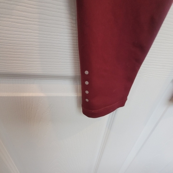 Kora Athletic Workout Leggings‎ Maroon Women's Size  Small - Picture 3 of 13